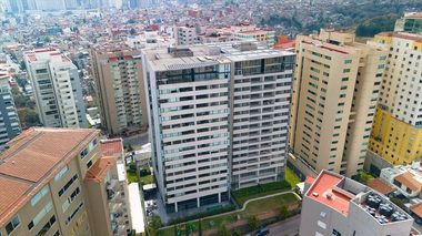 Departamento en Venta Hacienda del Ciervo 14 Col. Hacienda de las Palmas — fotografía 2